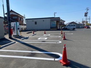 愛知県　西尾市　コンビニエンスストア　塗り替え工事